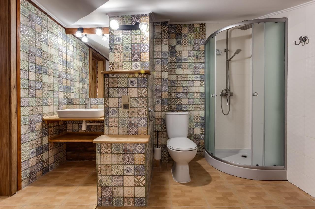 Four Bedrooms Apartment In The Heart Of Lviv Eksteriør bilde