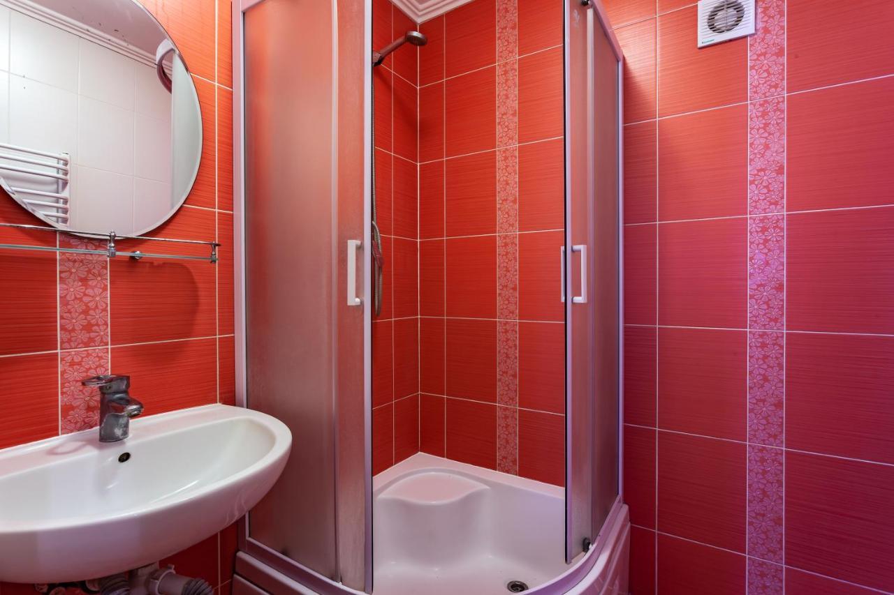 Four Bedrooms Apartment In The Heart Of Lviv Eksteriør bilde